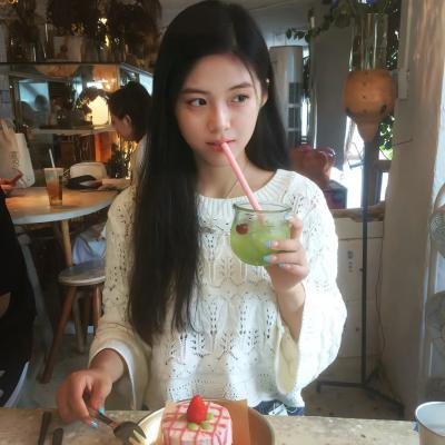 弱小英雄
